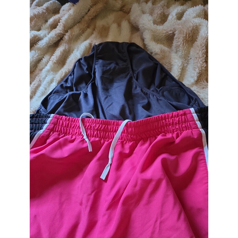 Shorts - Picture 4 of 4